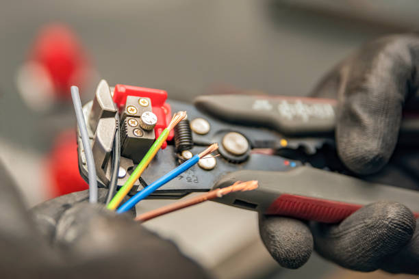 Best Electrical Outlet Repair  in Worthington Hills, KY